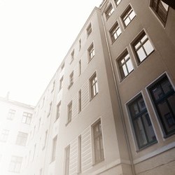 fenster-zum-hof.jpg